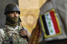 MIL_Iraqi_Soldiers_Standing_Guard