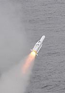 USS Carl Vinson fires RIM-162D